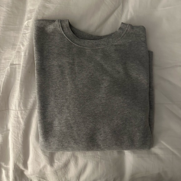 TNA Aritzia cozy AF grey sweater - Picture 1 of 4